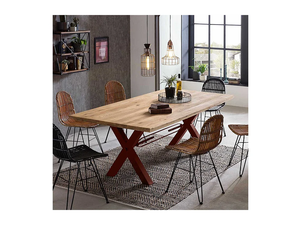 Esszimmertisch aus Wildeiche Massivholz mit Baumkante Metallgestell