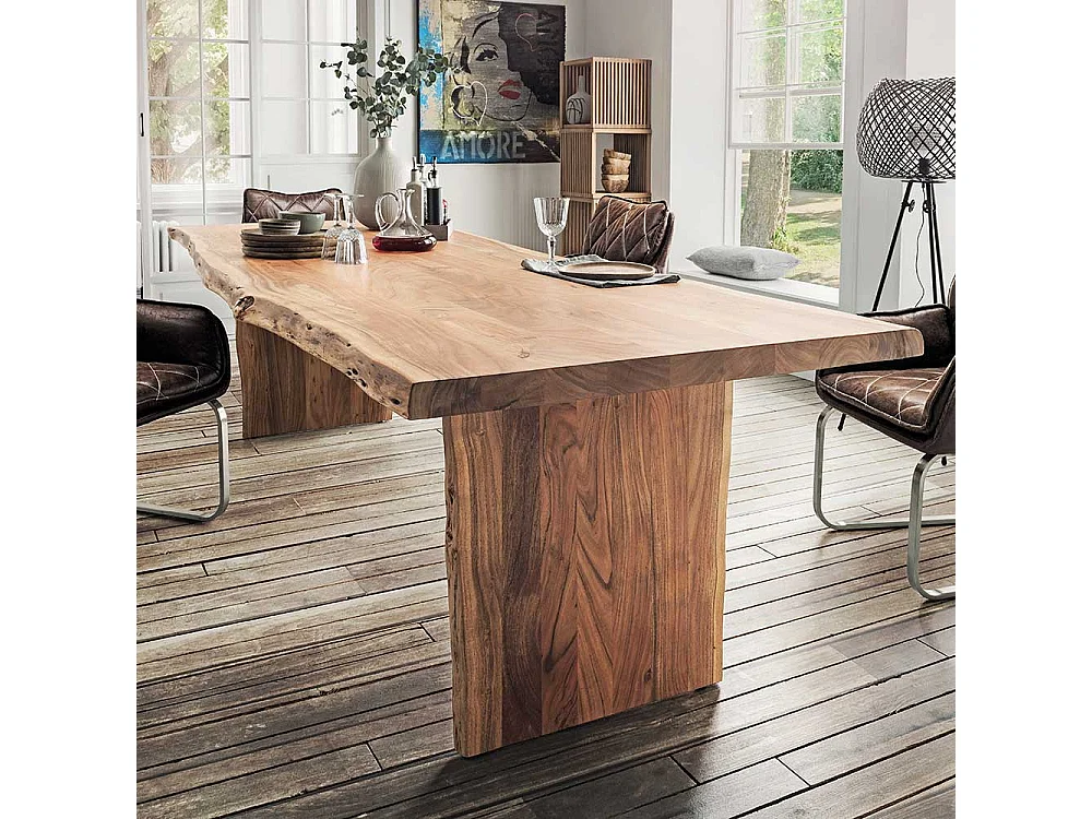 Baumkantentisch aus Akazie Massivholz Landhausstil