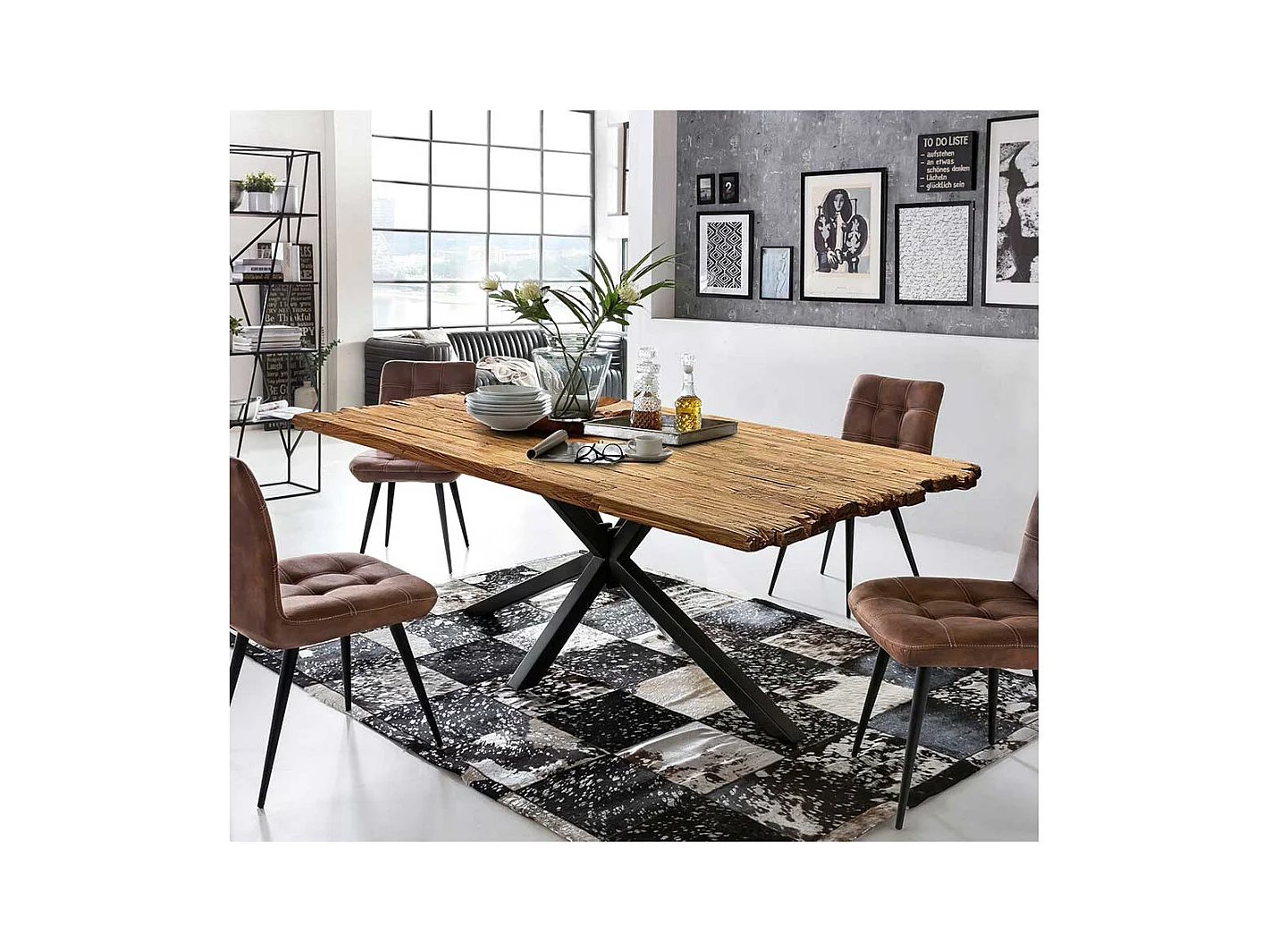 Esszimmer Tisch aus Teak Recyclingholz Spider Gestell schwarz