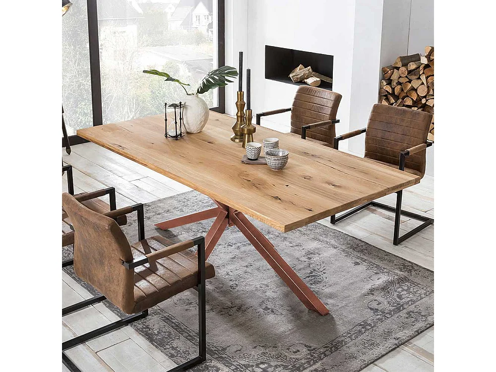 Baumkanten Esstisch aus Wildeiche Massivholz Eisen