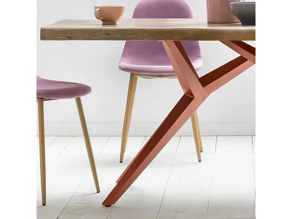 Esszimmertisch aus Mangobaum Massivholz braunem Eisengestell