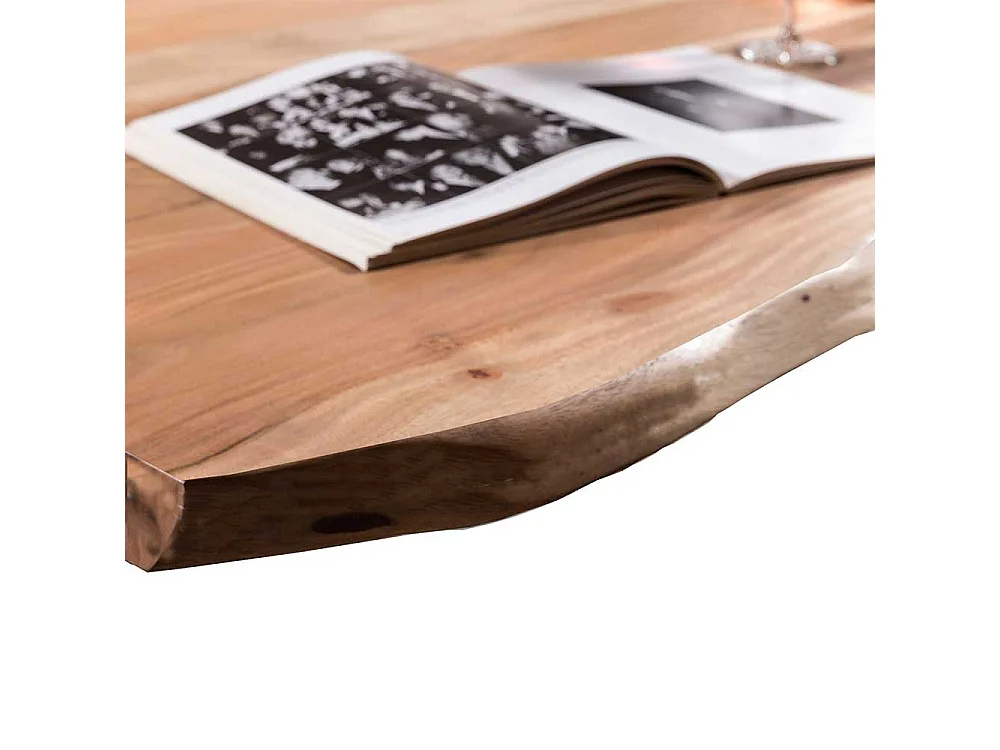 Baumkanten Esszimmertisch aus Akazie Massivholz Bügelgestell in Altsilberfarben