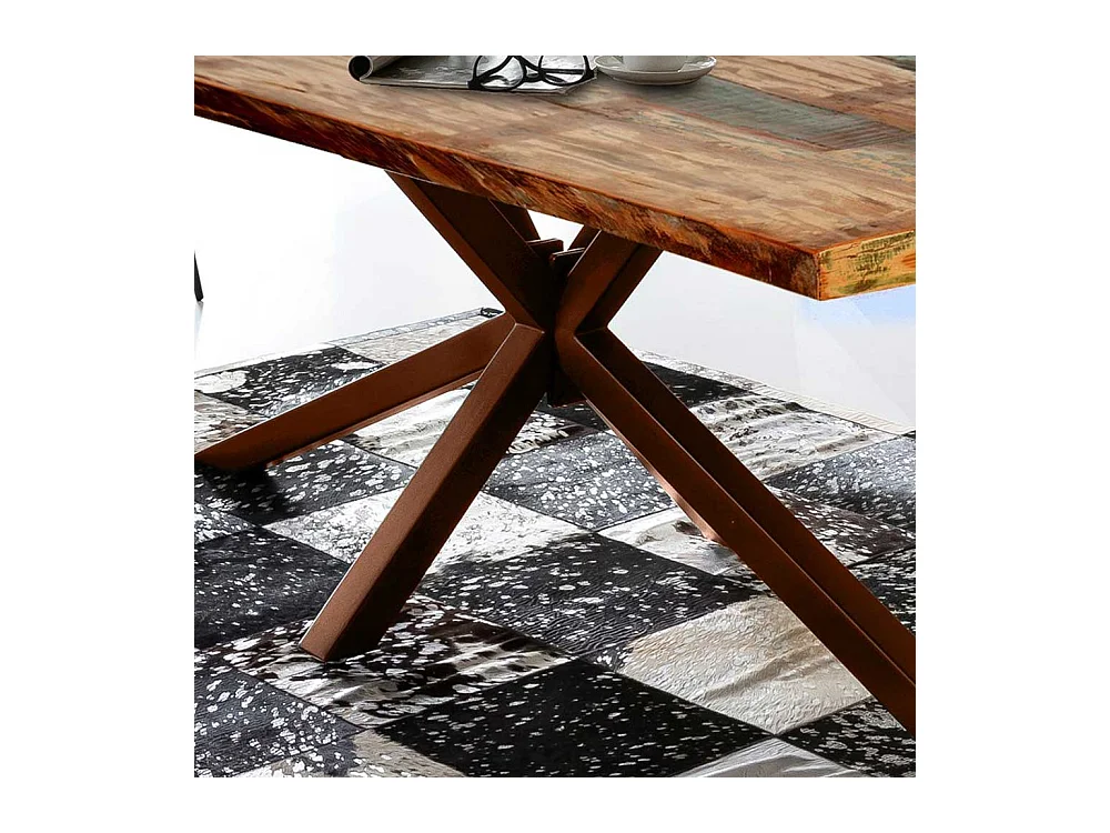 Ausgefallener Esstisch in Bunt Recyclingholz und Metall