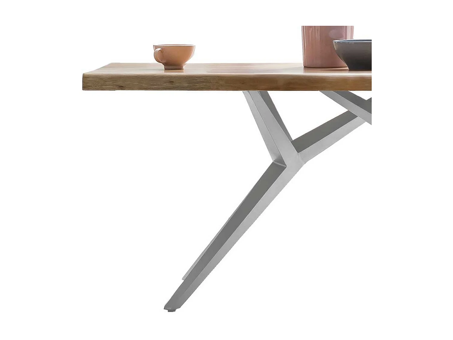 Küchentisch aus Akazie Massivholz und Eisen modern