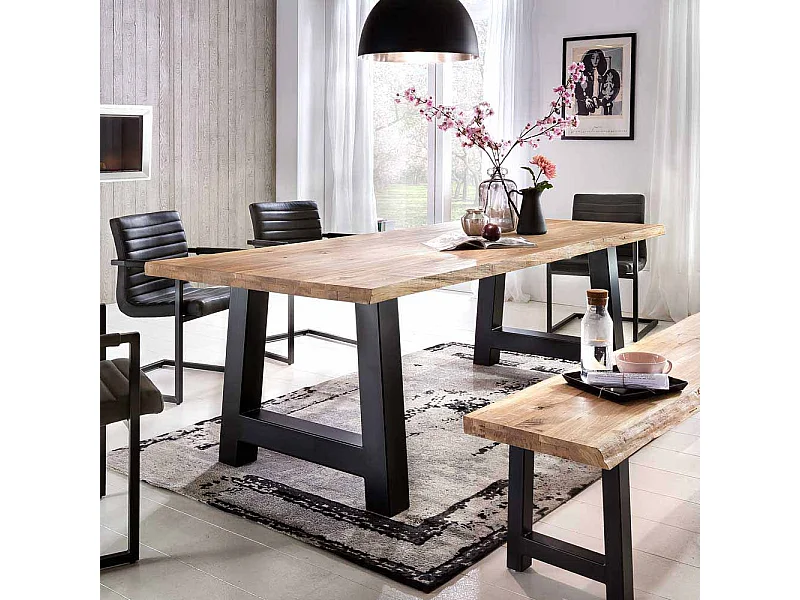 Esszimmertisch mit Eisengestell Baumkante