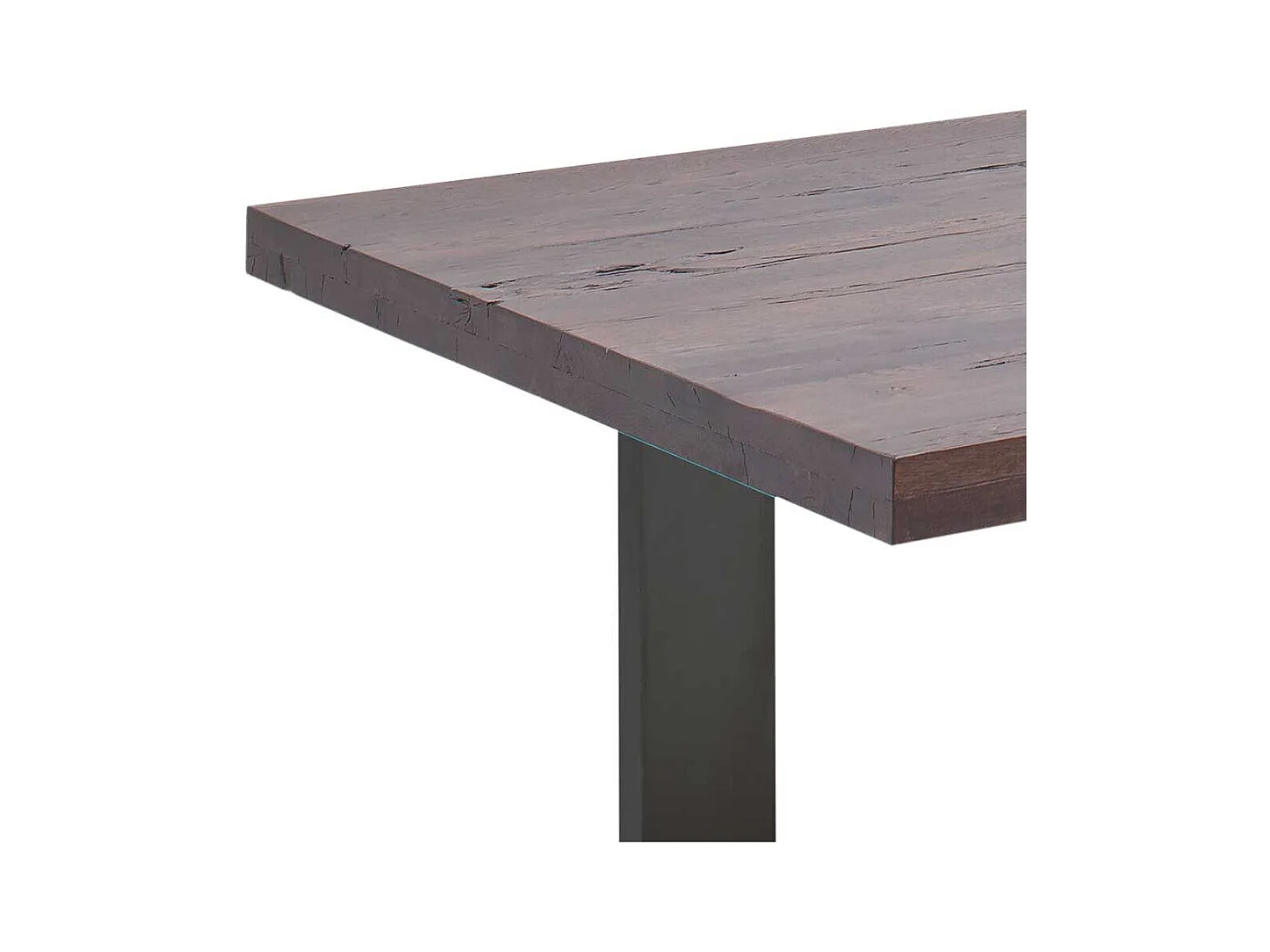 Tisch aus Zerreiche Massivholz und Stahl modern