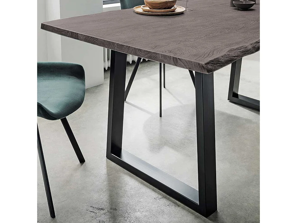 Baumkantentisch mit Bügelgestell Industry und Loft Stil