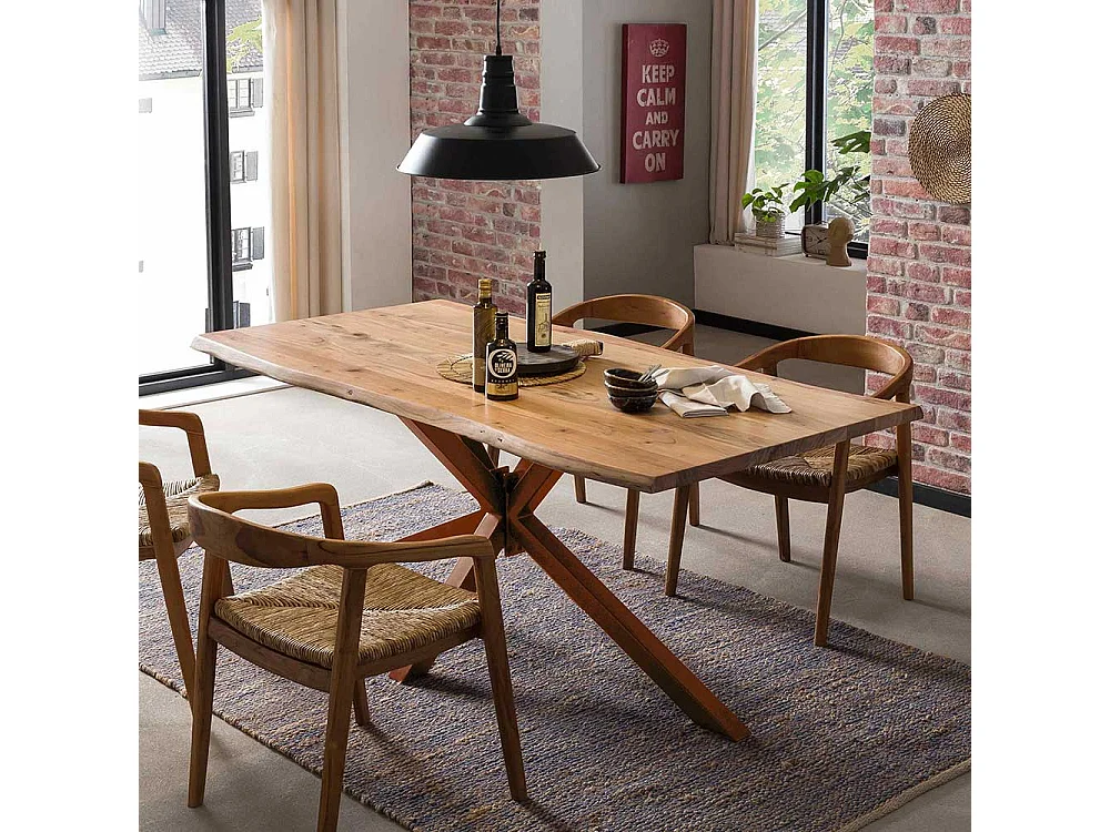 Baumkanten Tisch aus Akazie Massivholz Spider Gestell