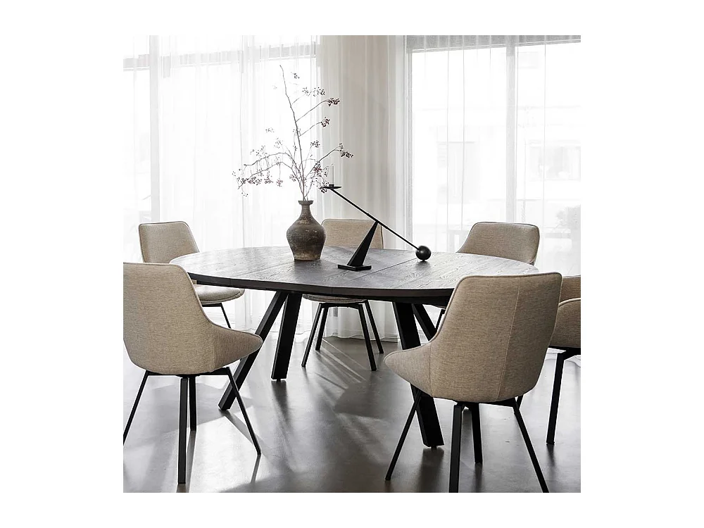 Moderner Esszimmer Tisch in Eiche Dunkelbraun Vierfußgestell