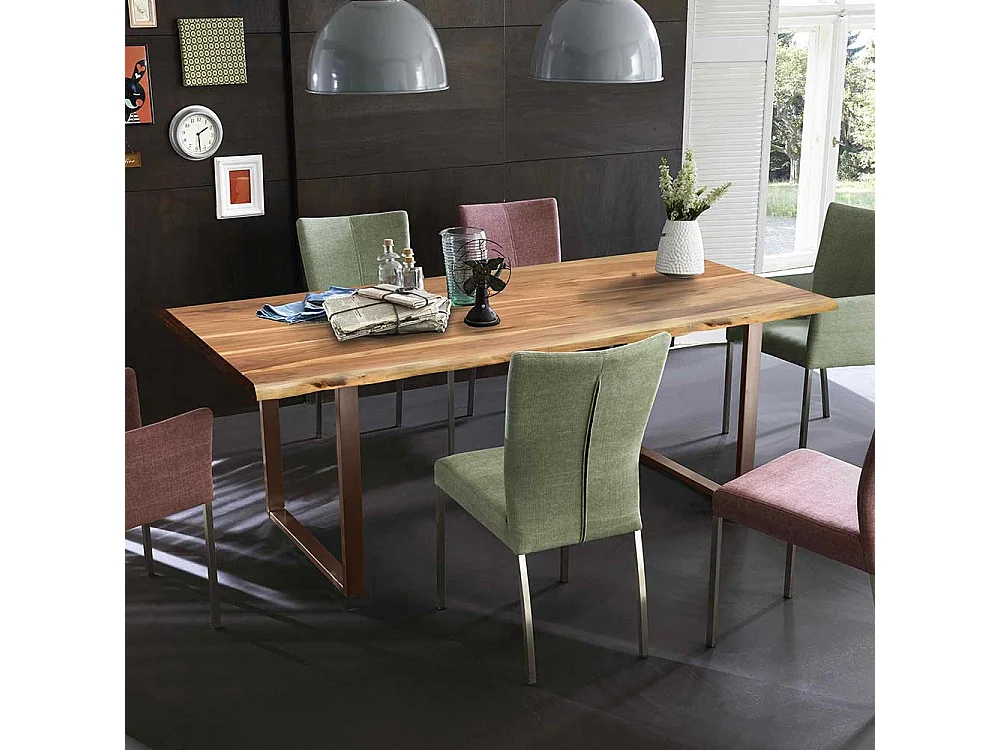 Unikater Tisch aus Akazie Massivholz & Metall Baumkante