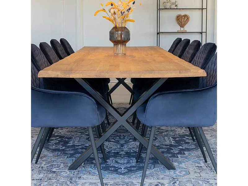 Tisch Massivholz in Eichefarben und Schwarz X Gestell
