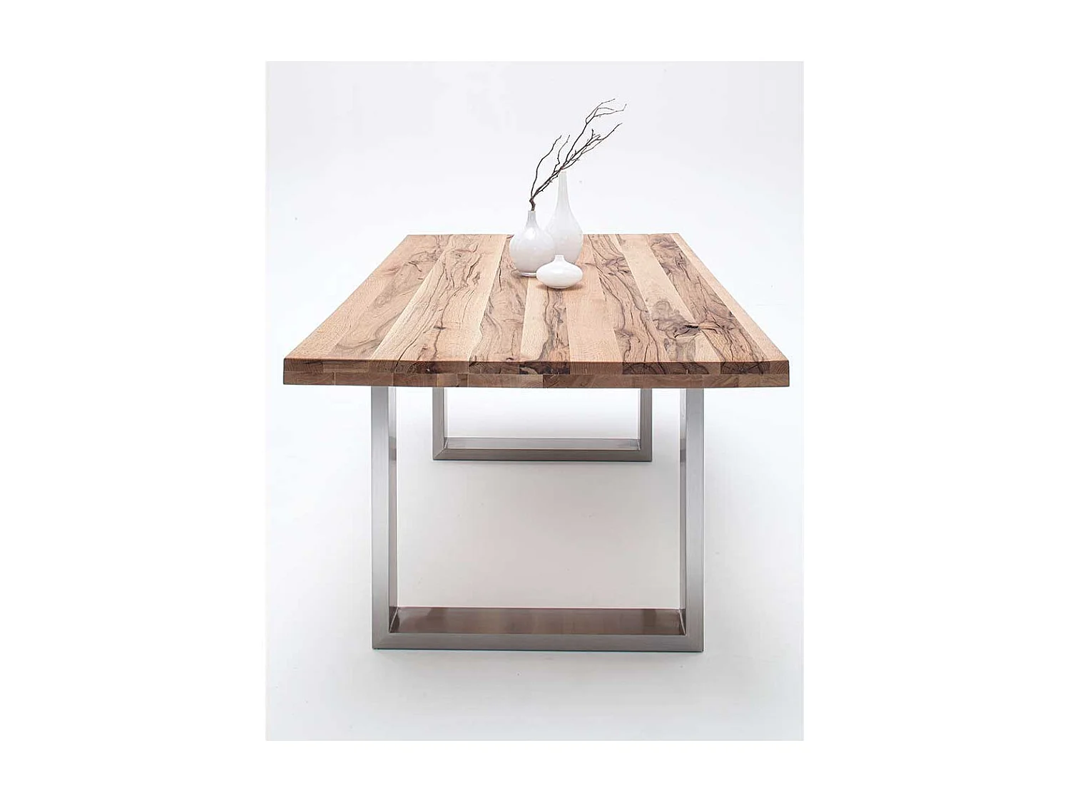 Esstisch in Wildeichefarben Zerreiche Massivholz und Edelstahl