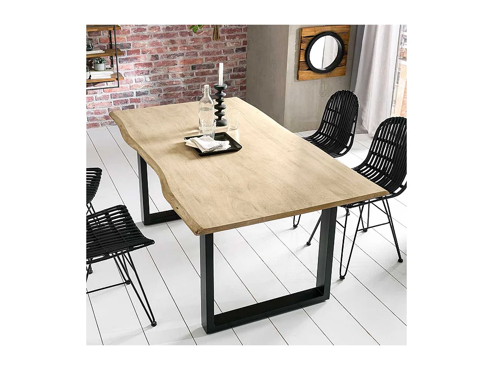Baumkanten Esszimmertisch aus Akazie massiv gekälkt und Stahl Loft Design