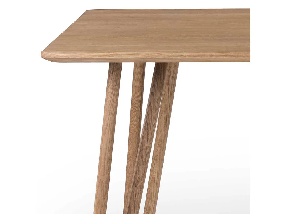 Esszimmertisch aus Eiche massiv weiß geölt Skandi Design