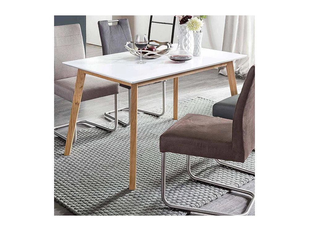 Küchentisch in Weiß Eiche massiv modern