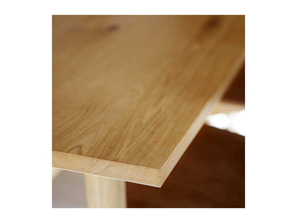 Großer Tisch in Eichefarben modernes Design