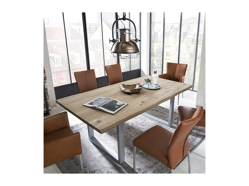 Industriestil Esstisch aus Wildeiche Massivholz Bügelgestell