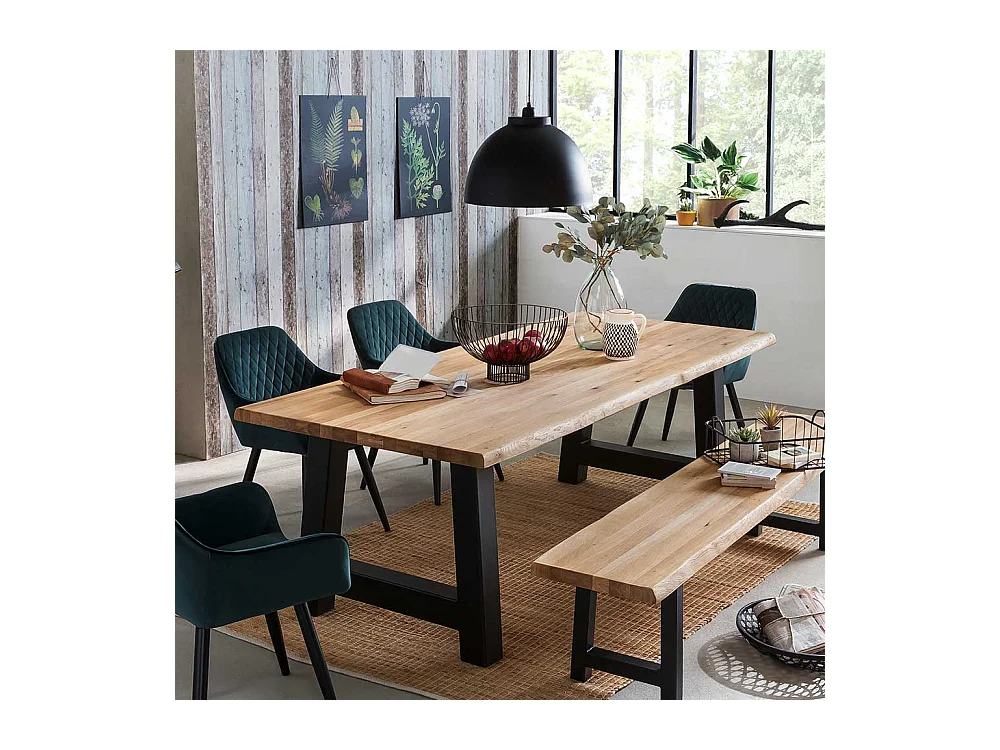 Industriedesign Esstisch aus Eiche Massivholz und Metall natürlicher Baumkante