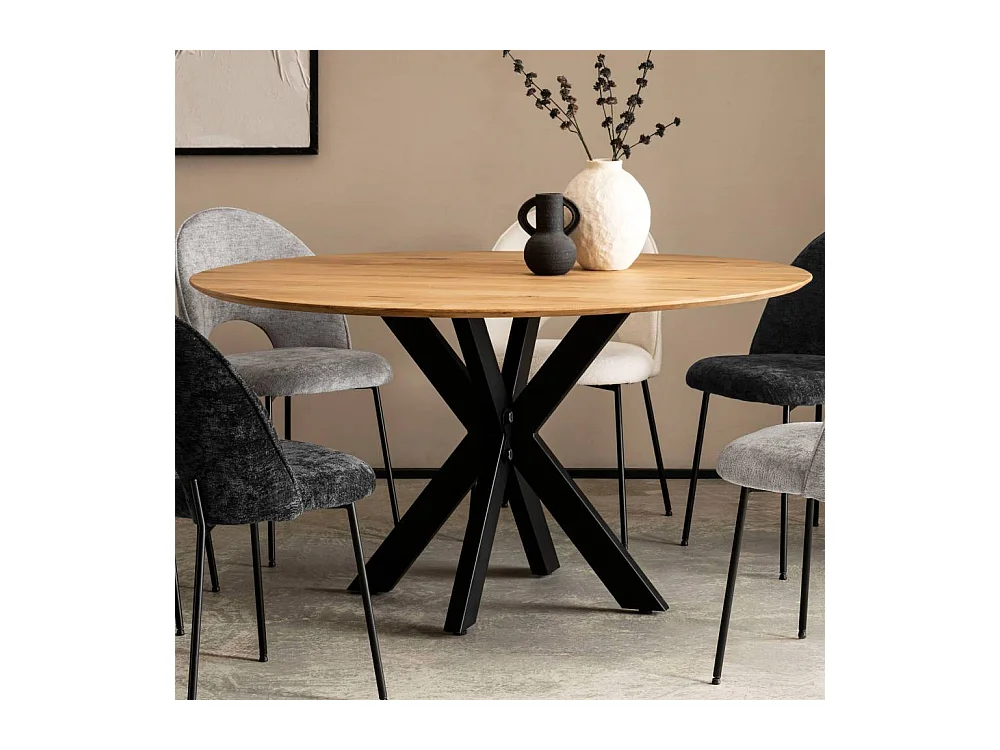 Tisch Esszimmer aus Eiche Massivholz Spider Gestell aus Metall