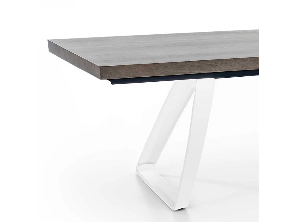 Design Esstisch in Esche Grey Wash furniert Bügelgestell in Weiß