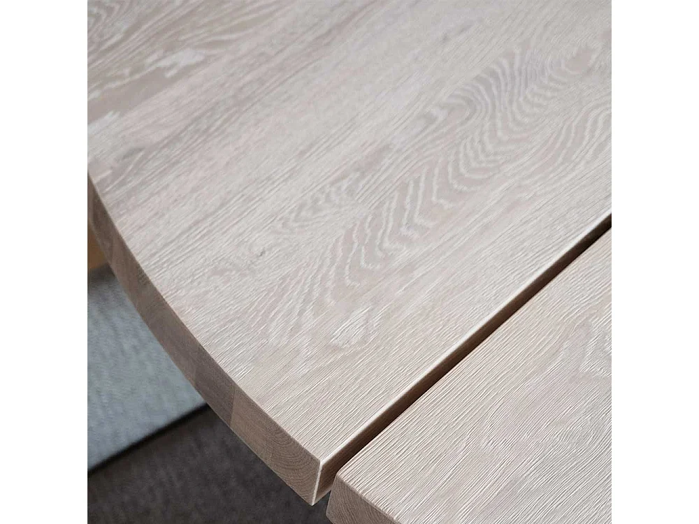 Echtholztisch in Holz White Wash Schwarz