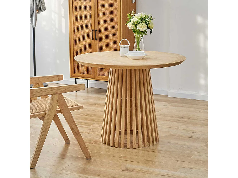 Skandi Esszimmer Tisch in Naturfarben runder Tischplatte