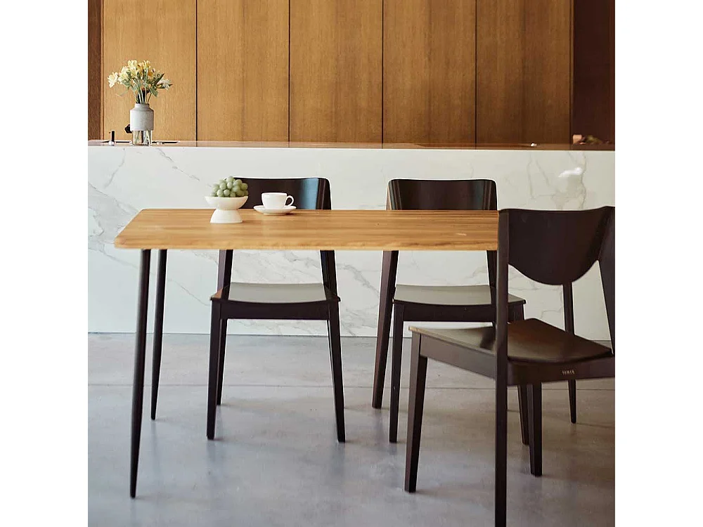 Hochwertiger Esszimmertisch aus Wildeiche Massivholz Stahl