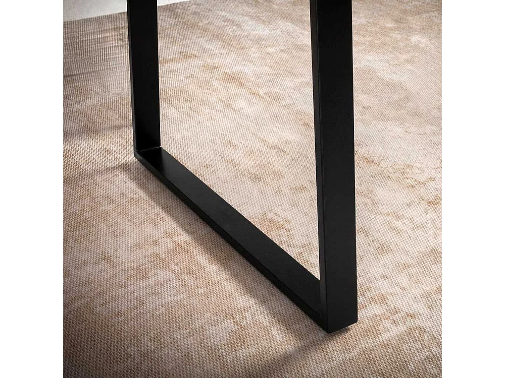 Esstisch Baumkantentisch im Industry und Loft Stil mit Bügelgestell