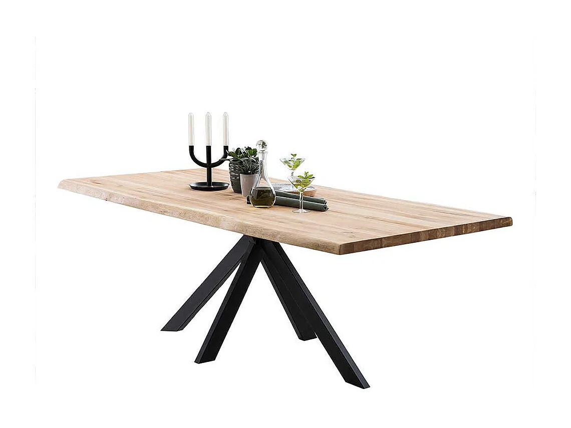 Esstisch aus Eiche Massivholz 4-Fußgestell aus schwarzem Metall