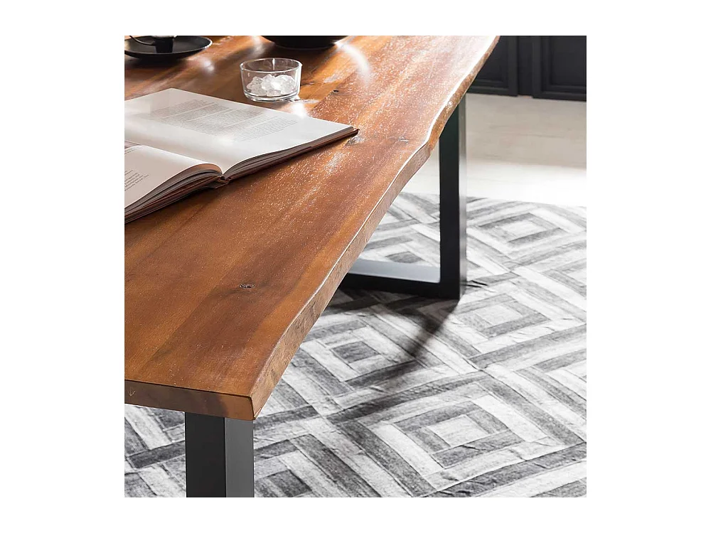 120 cm Baumkanten Tisch in Cognac Braun lackiert Akazie Massivholz und Metall