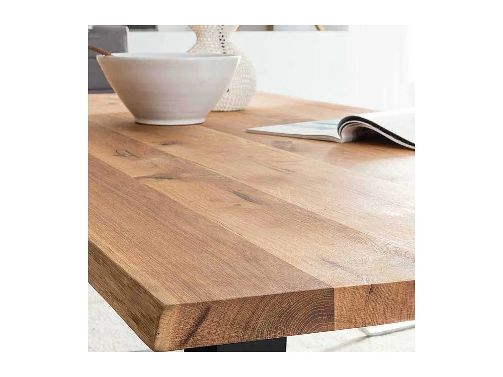Baumkantentisch Industriestil aus Eiche Massivholz Bügelgestell