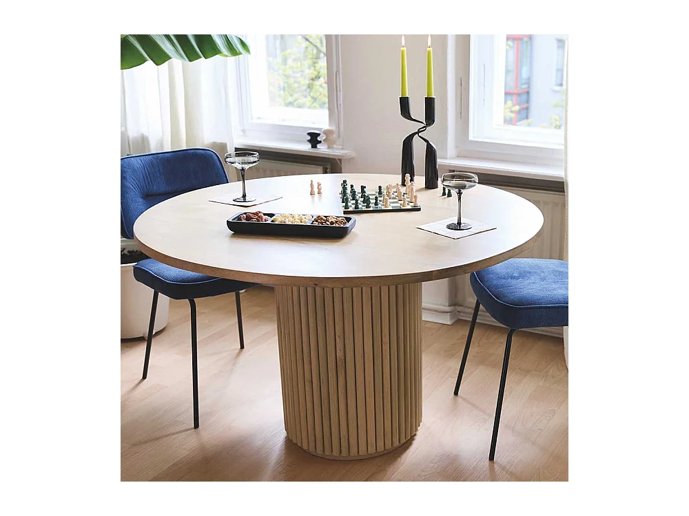 Esstisch Holztisch in runder Form mit Massivholzplatte