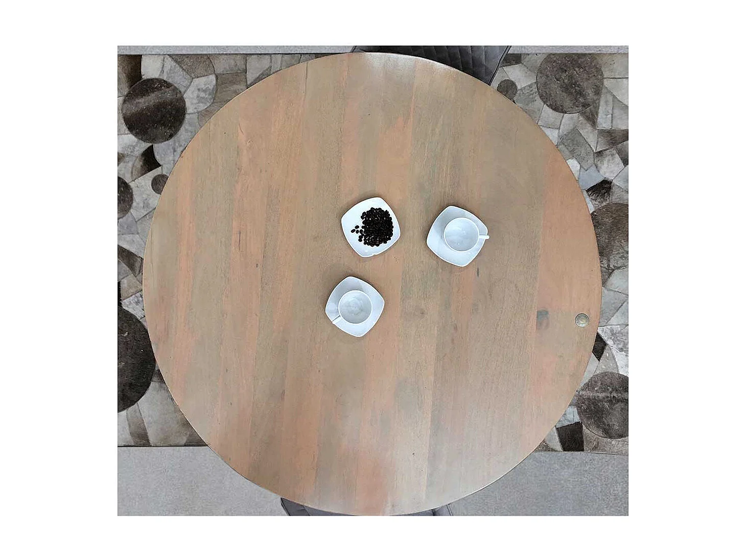 Esstisch Holztisch in runder Form mit Massivholzplatte