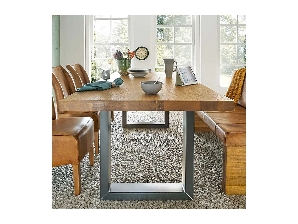 Esszimmertisch aus Eiche Massivholz geölt modern