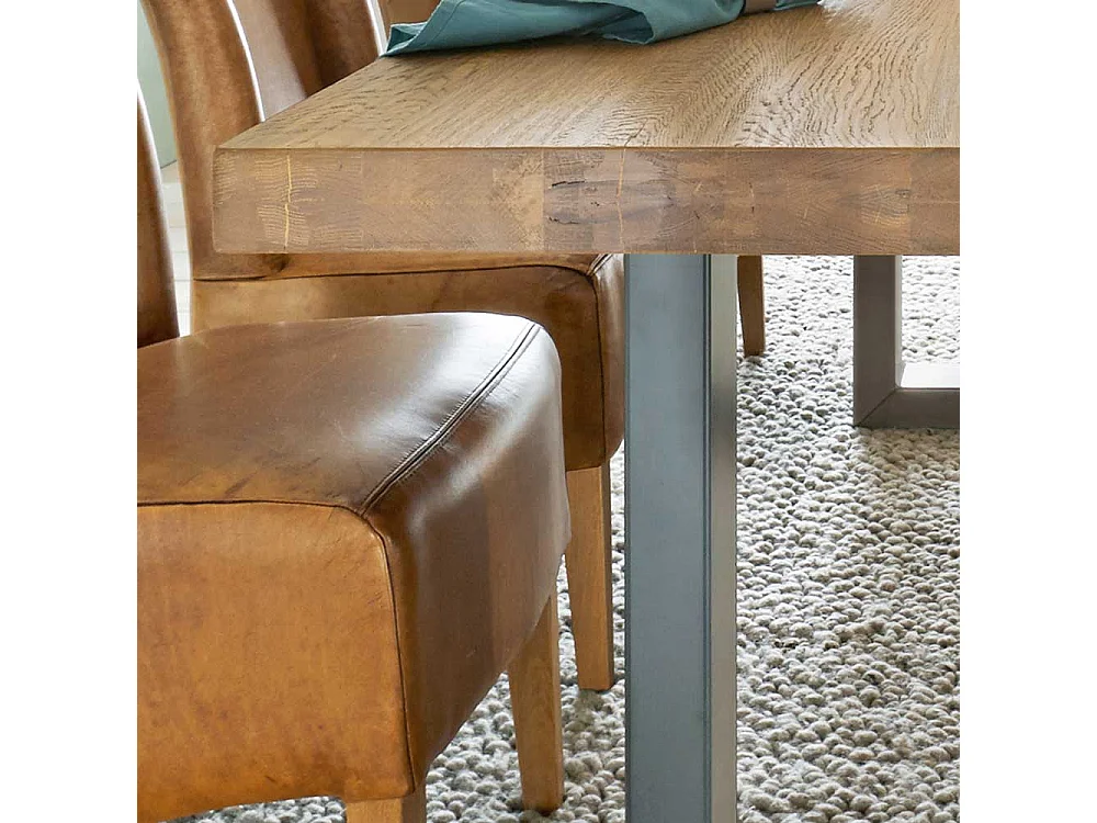 Esszimmertisch aus Eiche Massivholz geölt modern