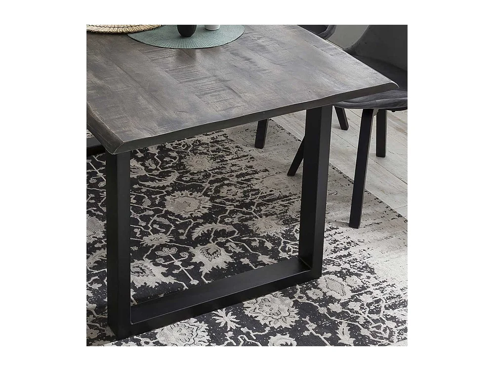 Baumkanten Esszimmertisch aus Mangobaum Massivholz und Stahl Grau