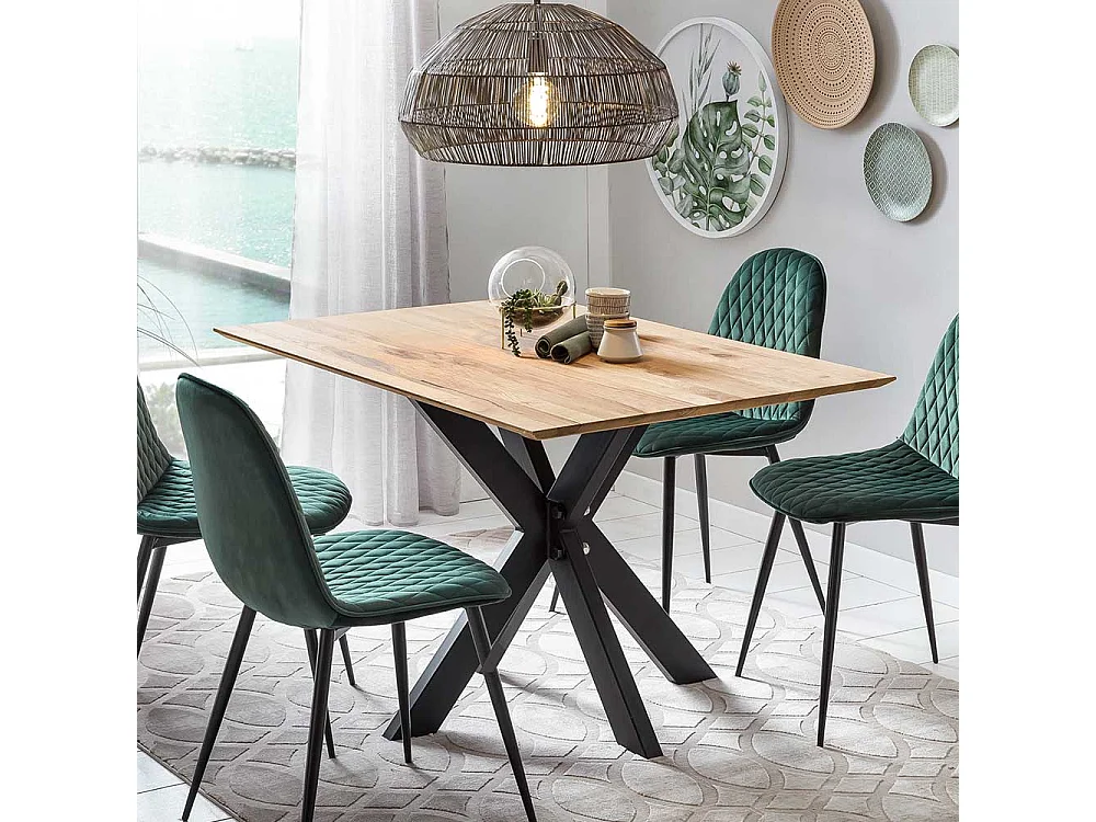 Esszimmertisch aus Wildeiche Massivholz Spider Gestell aus Metall