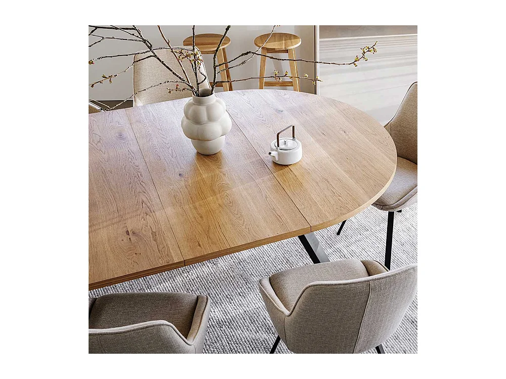 Esstisch Eiche Furnier geölt mit Vierfußgestell Metall