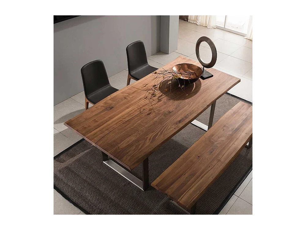 Esszimmertisch aus Nussbaum Massivholz und Edelstahl handgearbeitet