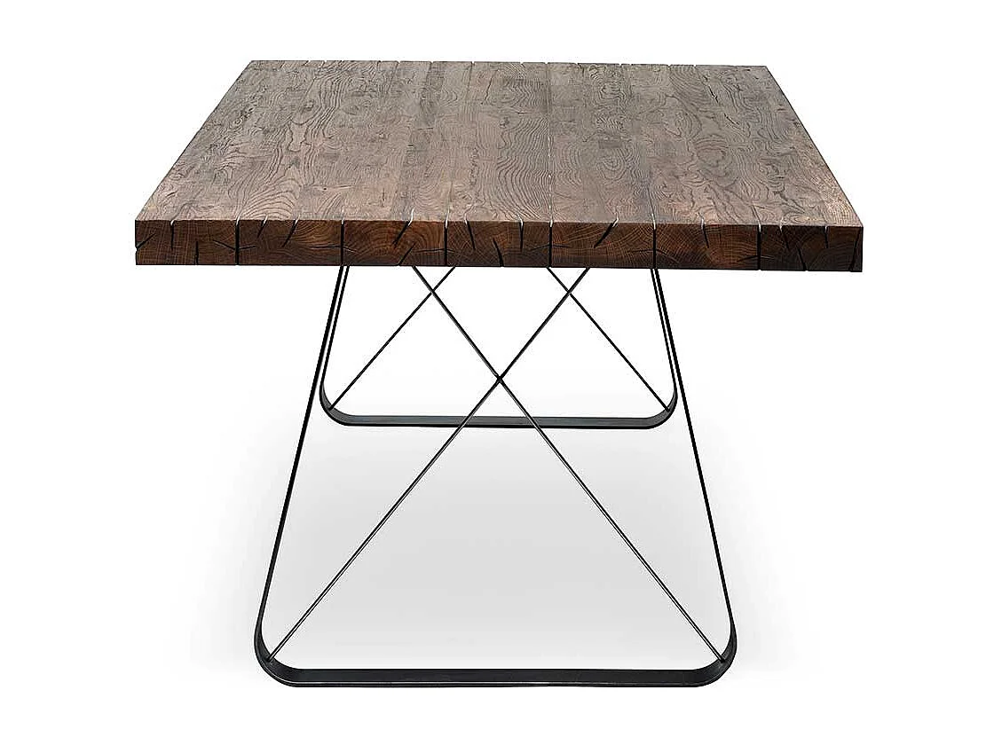 Esszimmer Tisch aus Asteiche Massivholz Bügelgestell aus Metall