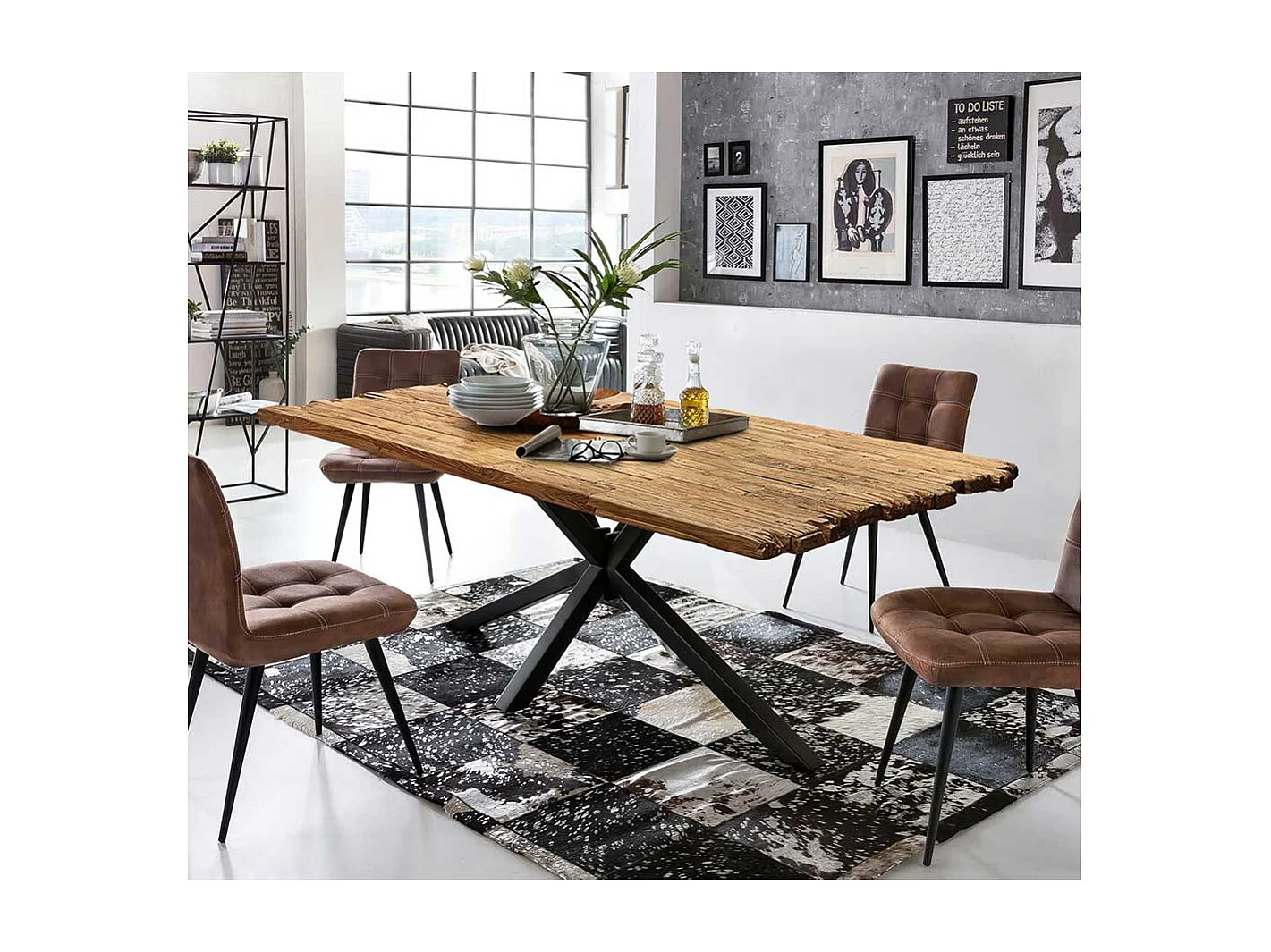 Esszimmer Tisch aus Teak Recyclingholz Spider Gestell schwarz