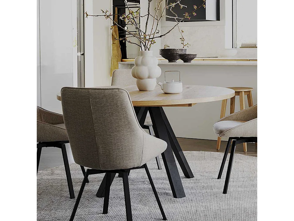 Esstisch Eiche Furnier geölt mit Vierfußgestell Metall