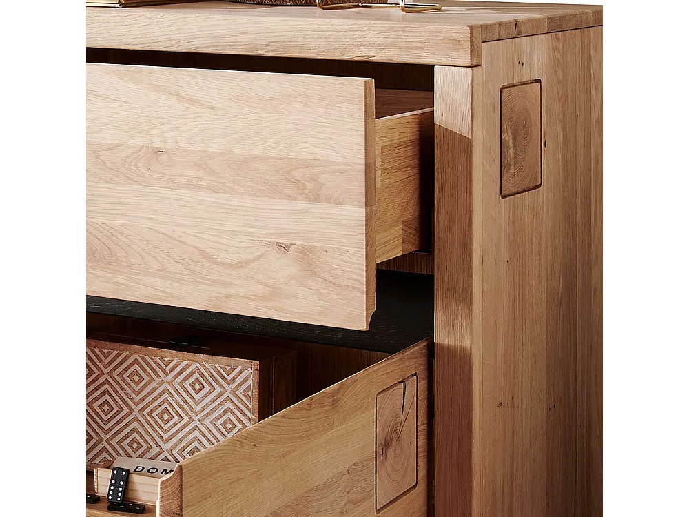 Sideboard aus Wildeiche Massivholz zwei Schubladen und Türen