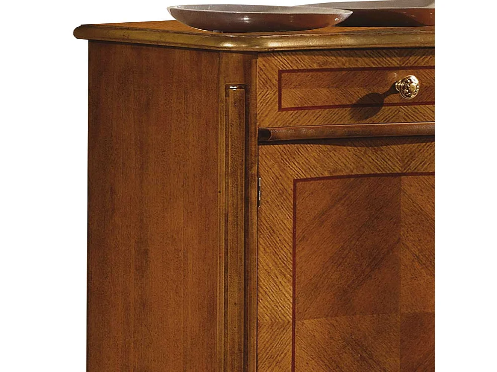 Esszimmerkommode in Nussbaumfarben 150 cm breit