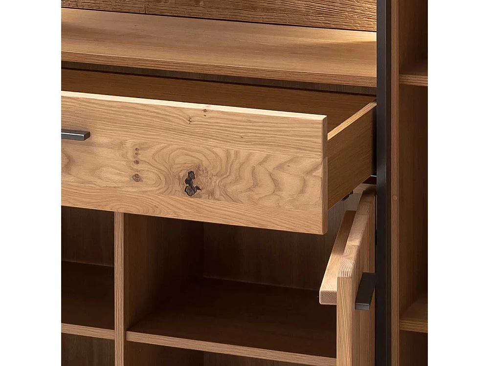 Esszimmer Anrichte mit Asteiche furniert 165 cm breit