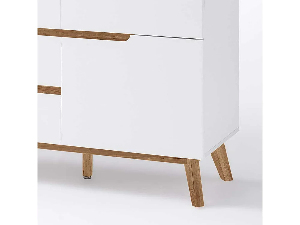 Esszimmer Anrichte in Weiß Asteiche Massivholz