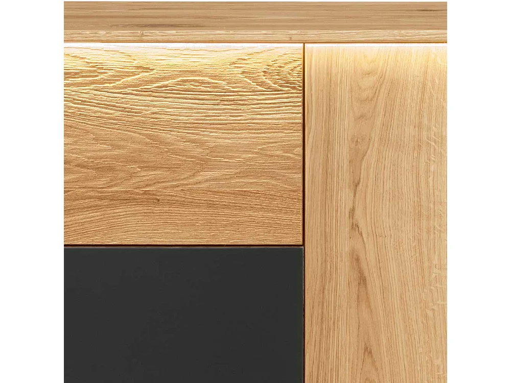 Wildeiche Sideboard aus Massivholz drei Schubladen und zwei Türen