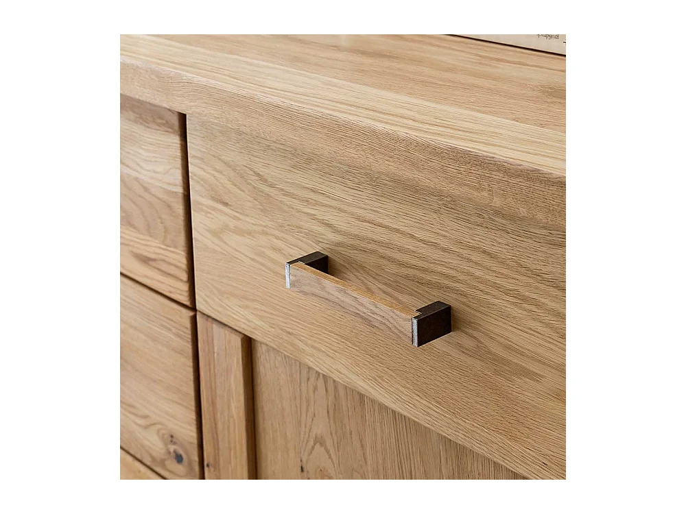 Esszimmersideboard teilmassiv in Asteichefarben Landhausstil