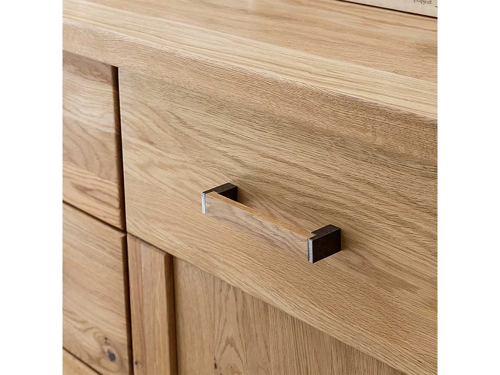 Esszimmersideboard teilmassiv in Asteichefarben Landhausstil