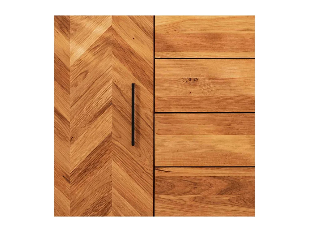 Sideboard aus Wildeiche Massivholz Vierfußgestell aus Metall